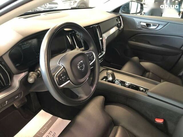 Вольво B60 2021 в Львове на Automoto.ua Вольво B60, объемом двигателя 2 л и пробегом 52 тыс. км за 25800 $, фото 18 на Automoto.ua