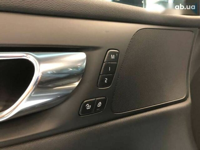 Вольво B60 2021 в Львове на Automoto.ua Вольво B60, объемом двигателя 2 л и пробегом 52 тыс. км за 25800 $, фото 20 на Automoto.ua