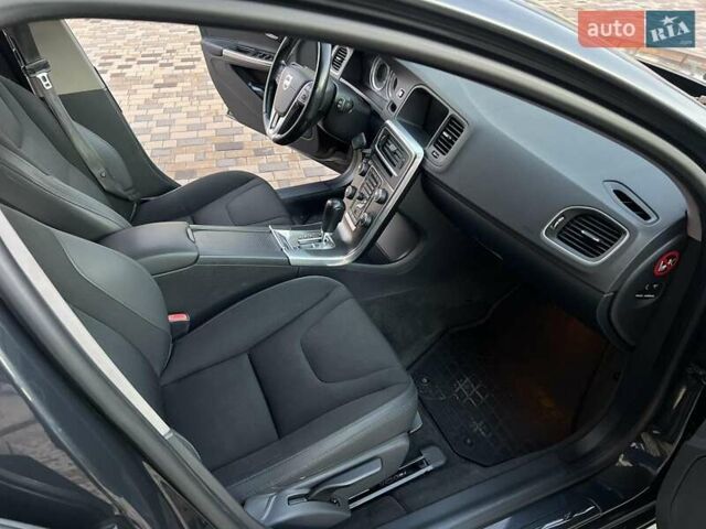 Сірий Вольво B60, об'ємом двигуна 1.98 л та пробігом 300 тис. км за 8300 $, фото 8 на Automoto.ua