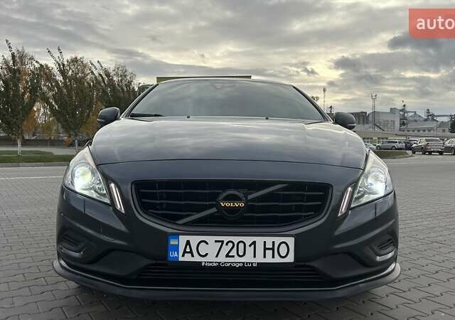 Вольво B60 2011 в Луцке на Automoto.ua Серый Вольво B60, объемом двигателя 1.98 л и пробегом 287 тыс. км за 12500 $, фото 6 на Automoto.ua