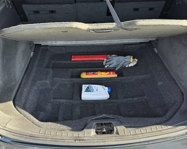 Сірий Вольво B60, об'ємом двигуна 1.56 л та пробігом 271 тис. км за 10300 $, фото 14 на Automoto.ua