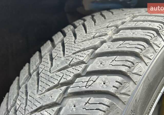 Вольво B60 2011 в Луцке на Automoto.ua Серый Вольво B60, объемом двигателя 1.98 л и пробегом 287 тыс. км за 12500 $, фото 18 на Automoto.ua