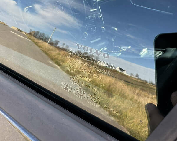 Сірий Вольво B60, об'ємом двигуна 1.56 л та пробігом 271 тис. км за 10300 $, фото 46 на Automoto.ua