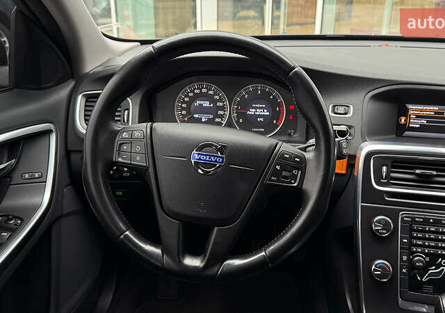 Сірий Вольво B60, об'ємом двигуна 2 л та пробігом 259 тис. км за 8500 $, фото 8 на Automoto.ua