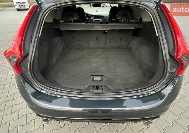 Вольво B60 2011 в Луцке на Automoto.ua Серый Вольво B60, объемом двигателя 1.98 л и пробегом 287 тыс. км за 12500 $, фото 17 на Automoto.ua