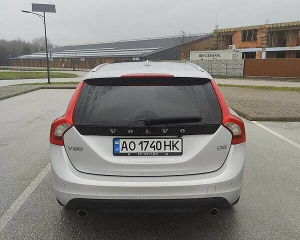 Сірий Вольво B60, об'ємом двигуна 2.4 л та пробігом 375 тис. км за 9500 $, фото 4 на Automoto.ua