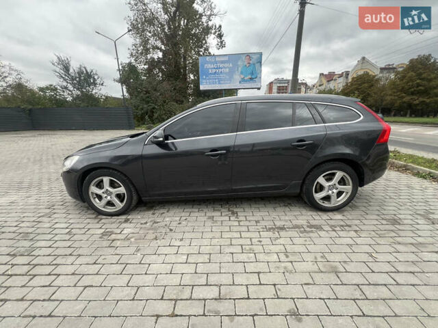 Сірий Вольво B60, об'ємом двигуна 2.4 л та пробігом 350 тис. км за 11450 $, фото 5 на Automoto.ua