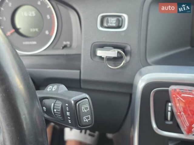 Сірий Вольво B60, об'ємом двигуна 1.6 л та пробігом 298 тис. км за 8888 $, фото 30 на Automoto.ua