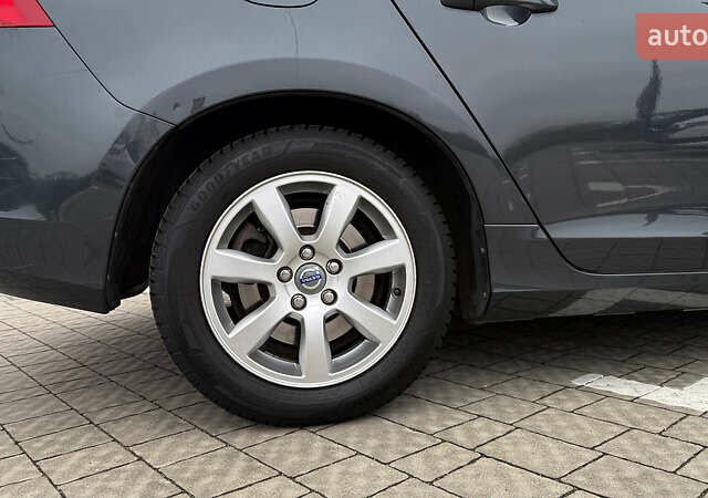 Сірий Вольво B60, об'ємом двигуна 2 л та пробігом 259 тис. км за 8500 $, фото 15 на Automoto.ua