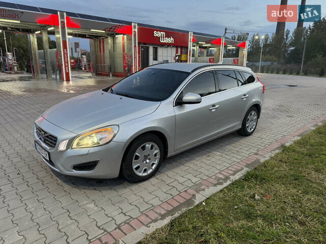 Серый Вольво B60, объемом двигателя 1.56 л и пробегом 302 тыс. км за 9500 $, фото 6 на Automoto.ua