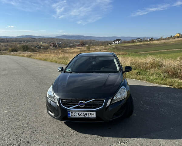 Сірий Вольво B60, об'ємом двигуна 1.56 л та пробігом 271 тис. км за 10300 $, фото 15 на Automoto.ua