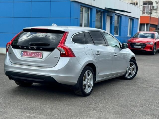Серый Вольво B60, объемом двигателя 2 л и пробегом 217 тыс. км за 12300 $, фото 2 на Automoto.ua