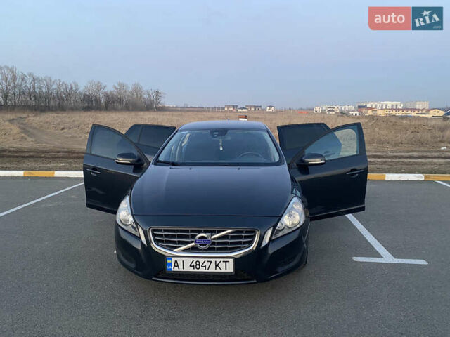 Серый Вольво B60, объемом двигателя 2 л и пробегом 380 тыс. км за 9800 $, фото 27 на Automoto.ua