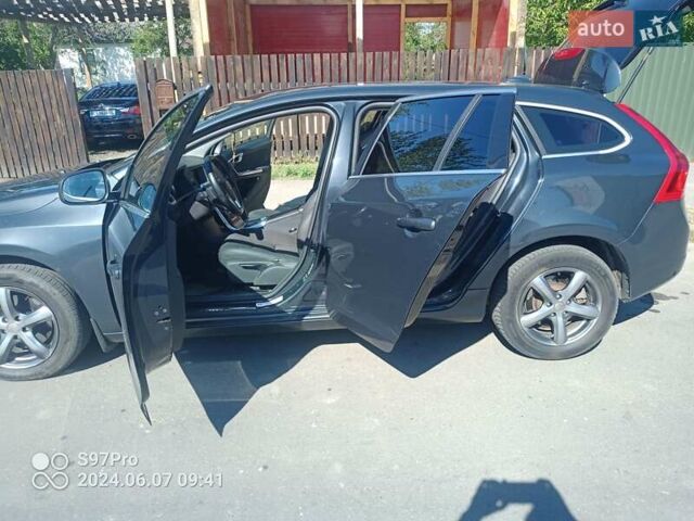 Серый Вольво B60, объемом двигателя 1.98 л и пробегом 450 тыс. км за 8500 $, фото 12 на Automoto.ua