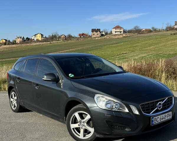 Сірий Вольво B60, об'ємом двигуна 1.56 л та пробігом 271 тис. км за 10300 $, фото 10 на Automoto.ua