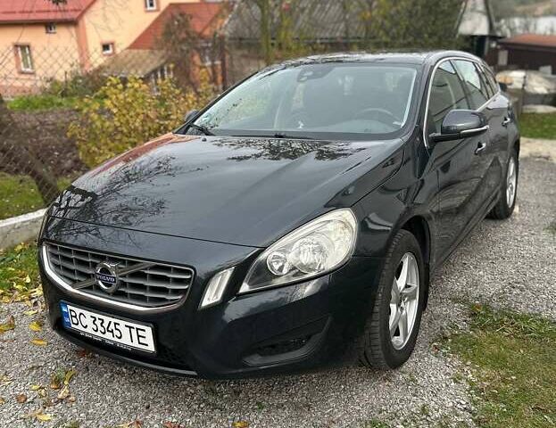 Вольво B60 2011 в Львове на Automoto.ua Серый Вольво B60, объемом двигателя 1.98 л и пробегом 254 тыс. км за 11500 $, фото 15 на Automoto.ua