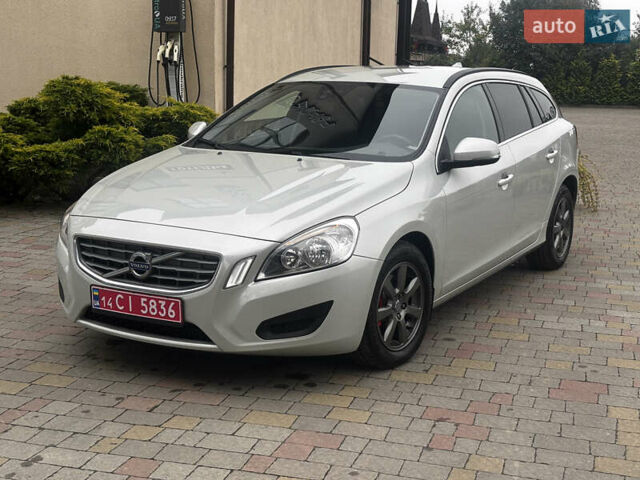Сірий Вольво B60, об'ємом двигуна 1.6 л та пробігом 212 тис. км за 10850 $, фото 6 на Automoto.ua