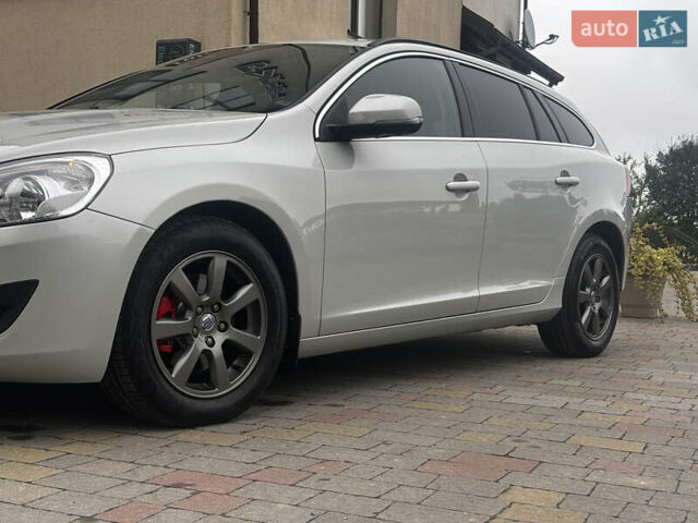 Сірий Вольво B60, об'ємом двигуна 1.6 л та пробігом 212 тис. км за 10850 $, фото 19 на Automoto.ua