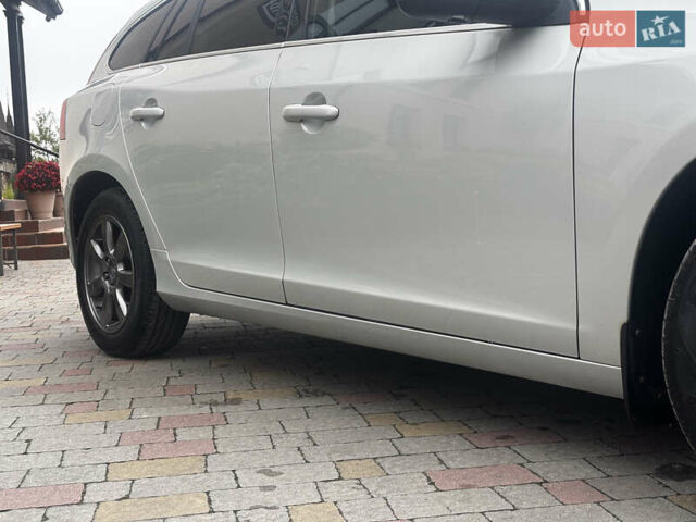 Сірий Вольво B60, об'ємом двигуна 1.6 л та пробігом 212 тис. км за 10850 $, фото 40 на Automoto.ua