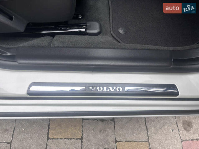 Сірий Вольво B60, об'ємом двигуна 1.6 л та пробігом 212 тис. км за 10850 $, фото 138 на Automoto.ua