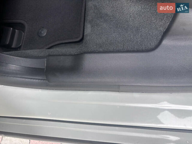 Сірий Вольво B60, об'ємом двигуна 1.6 л та пробігом 212 тис. км за 10850 $, фото 109 на Automoto.ua