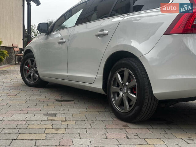Сірий Вольво B60, об'ємом двигуна 1.6 л та пробігом 212 тис. км за 10850 $, фото 63 на Automoto.ua