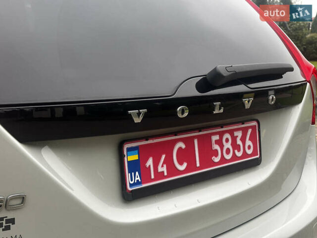 Сірий Вольво B60, об'ємом двигуна 1.6 л та пробігом 212 тис. км за 10850 $, фото 68 на Automoto.ua