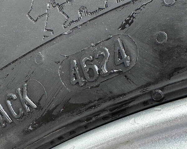 Сірий Вольво B60, об'ємом двигуна 2 л та пробігом 239 тис. км за 12399 $, фото 35 на Automoto.ua