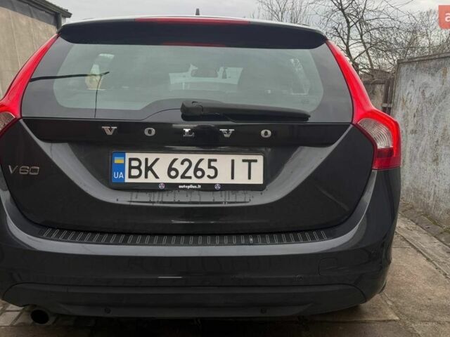 Сірий Вольво B60, об'ємом двигуна 1.56 л та пробігом 245 тис. км за 9099 $, фото 47 на Automoto.ua