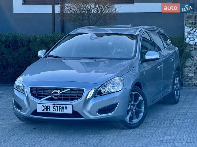 Сірий Вольво B60, об'ємом двигуна 1.6 л та пробігом 222 тис. км за 10999 $, фото 11 на Automoto.ua