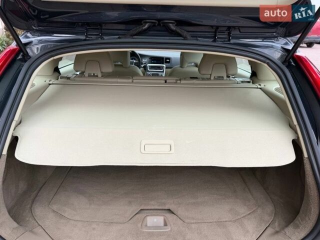 Сірий Вольво B60, об'ємом двигуна 1.56 л та пробігом 222 тис. км за 10950 $, фото 74 на Automoto.ua