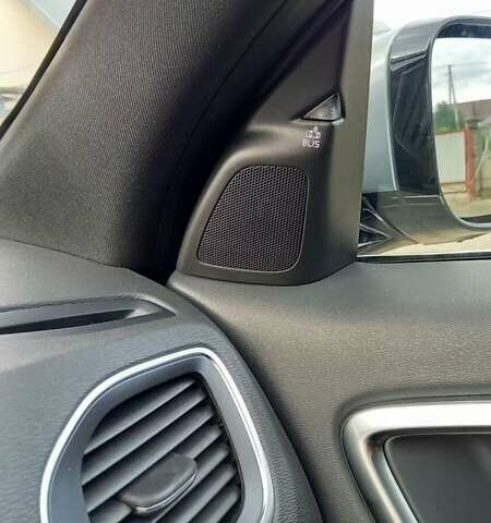 Сірий Вольво B60, об'ємом двигуна 2.4 л та пробігом 184 тис. км за 17200 $, фото 20 на Automoto.ua