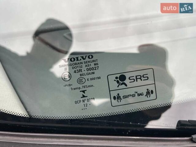 Серый Вольво B60, объемом двигателя 2 л и пробегом 299 тыс. км за 11600 $, фото 22 на Automoto.ua