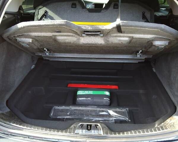 Серый Вольво B60, объемом двигателя 1.98 л и пробегом 109 тыс. км за 15400 $, фото 13 на Automoto.ua