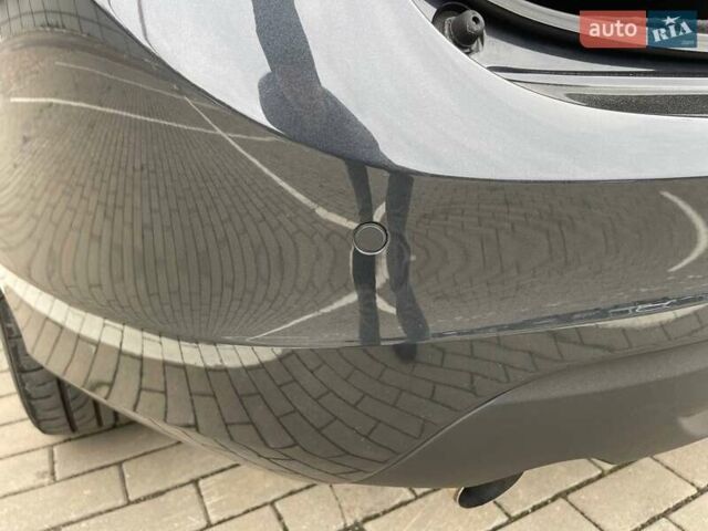 Серый Вольво B60, объемом двигателя 2 л и пробегом 299 тыс. км за 11600 $, фото 47 на Automoto.ua