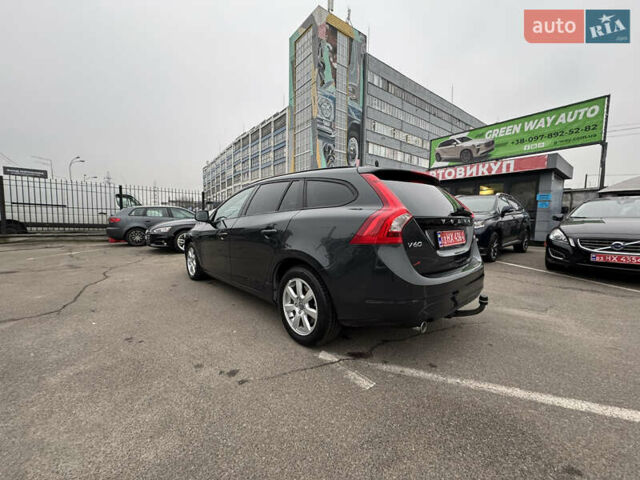 Серый Вольво B60, объемом двигателя 2 л и пробегом 243 тыс. км за 14500 $, фото 59 на Automoto.ua