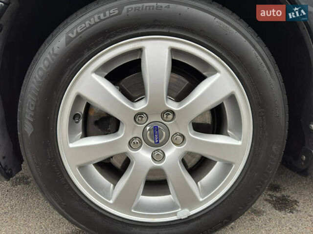 Серый Вольво B60, объемом двигателя 2 л и пробегом 243 тыс. км за 14500 $, фото 67 на Automoto.ua