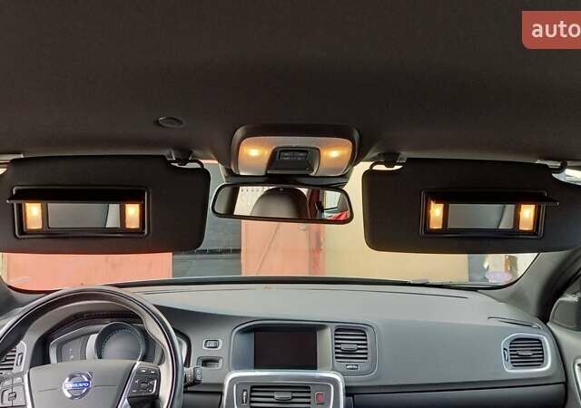 Сірий Вольво B60, об'ємом двигуна 2.4 л та пробігом 184 тис. км за 17200 $, фото 17 на Automoto.ua