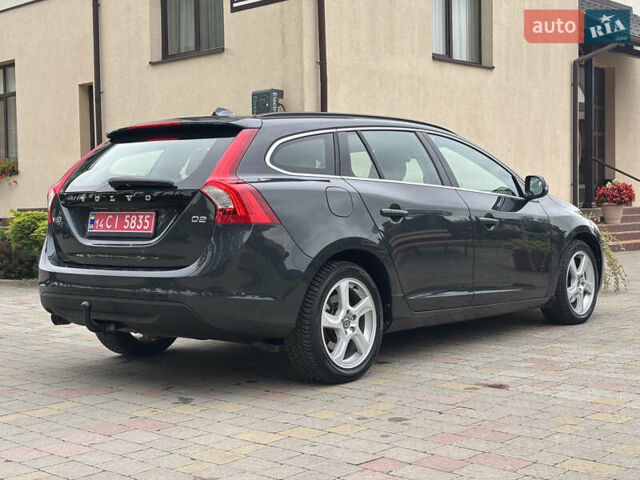Сірий Вольво B60, об'ємом двигуна 1.6 л та пробігом 197 тис. км за 10850 $, фото 41 на Automoto.ua