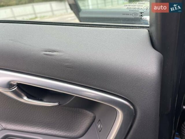 Серый Вольво B60, объемом двигателя 2 л и пробегом 300 тыс. км за 12200 $, фото 42 на Automoto.ua