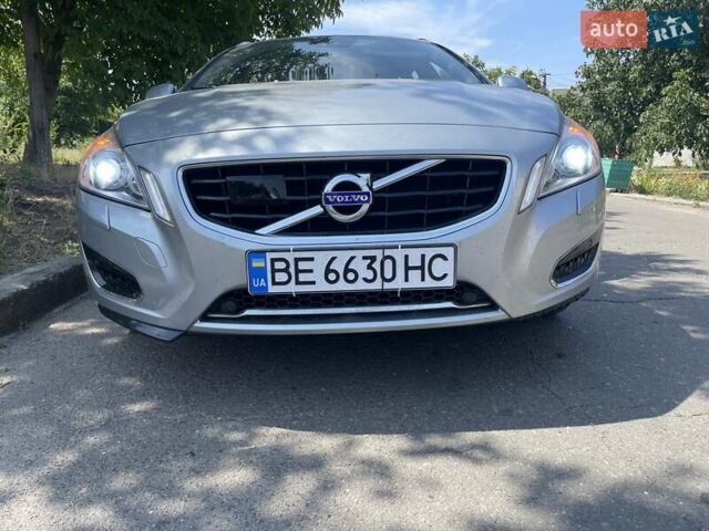 Серый Вольво B60, объемом двигателя 2.4 л и пробегом 299 тыс. км за 14900 $, фото 12 на Automoto.ua