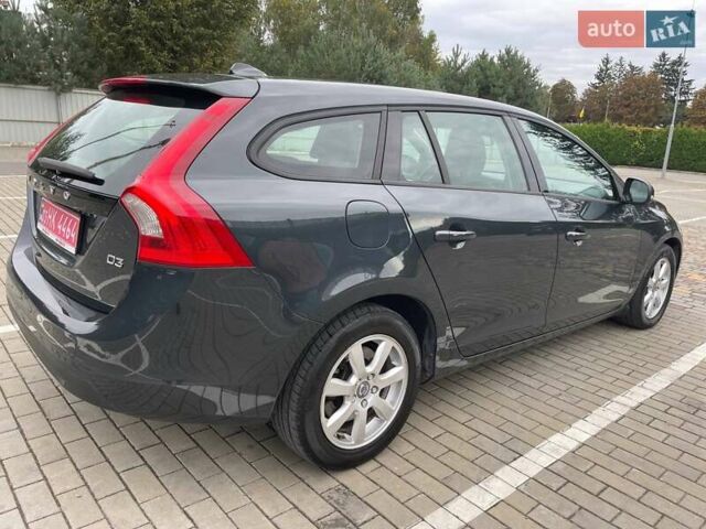 Серый Вольво B60, объемом двигателя 2 л и пробегом 300 тыс. км за 12200 $, фото 12 на Automoto.ua