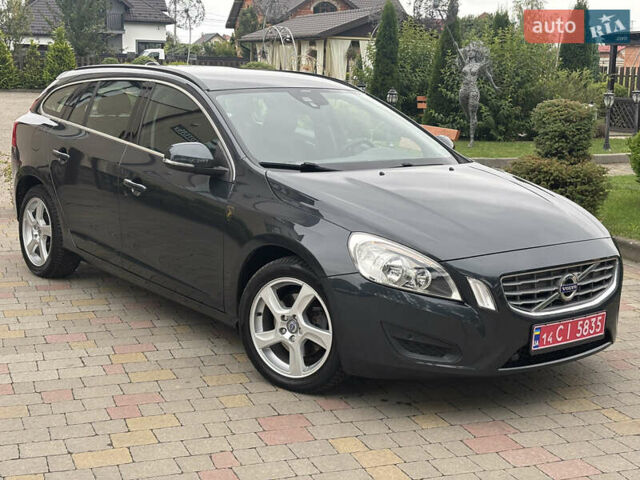 Сірий Вольво B60, об'ємом двигуна 1.6 л та пробігом 197 тис. км за 10850 $, фото 20 на Automoto.ua