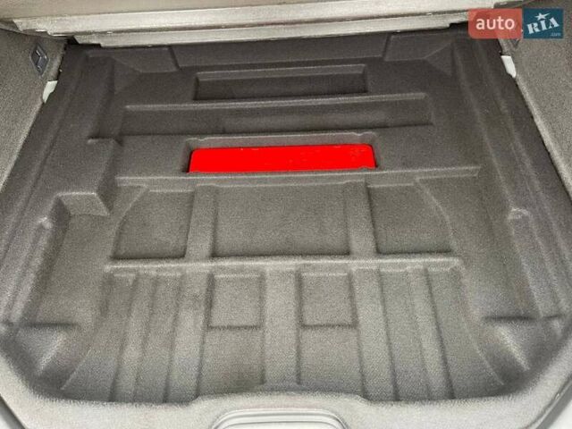 Сірий Вольво B60, об'ємом двигуна 2 л та пробігом 289 тис. км за 11400 $, фото 50 на Automoto.ua