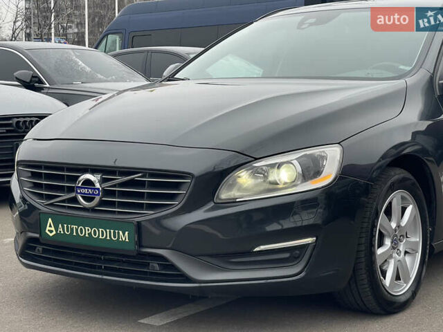 Серый Вольво B60, объемом двигателя 2 л и пробегом 109 тыс. км за 14800 $, фото 3 на Automoto.ua