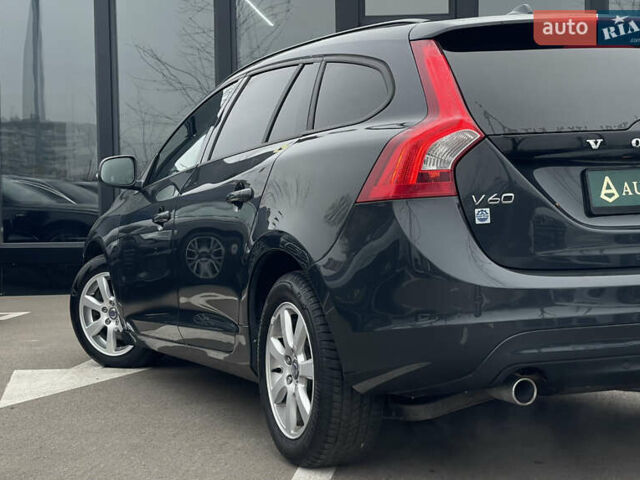 Серый Вольво B60, объемом двигателя 2 л и пробегом 109 тыс. км за 14800 $, фото 6 на Automoto.ua