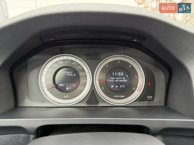 Серый Вольво B60, объемом двигателя 2 л и пробегом 203 тыс. км за 11600 $, фото 31 на Automoto.ua