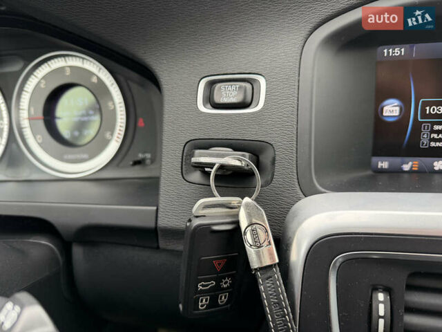 Серый Вольво B60, объемом двигателя 2 л и пробегом 203 тыс. км за 11900 $, фото 39 на Automoto.ua