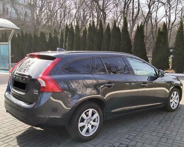 Серый Вольво B60, объемом двигателя 1.98 л и пробегом 109 тыс. км за 15400 $, фото 4 на Automoto.ua