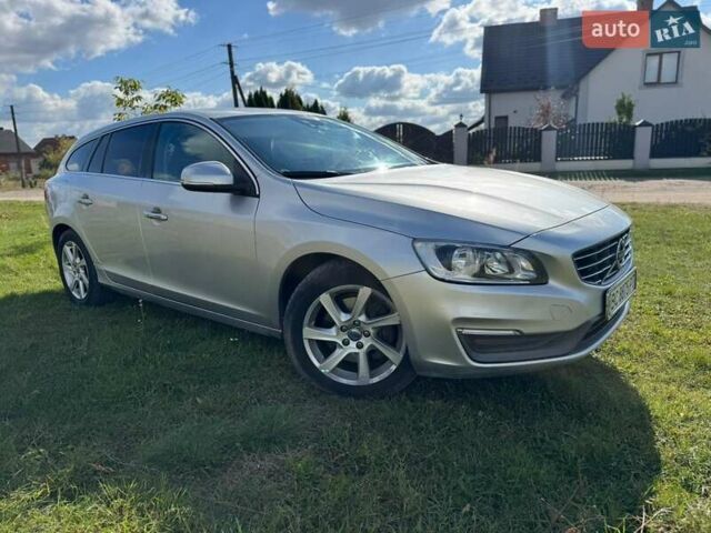 Серый Вольво B60, объемом двигателя 2.4 л и пробегом 250 тыс. км за 13000 $, фото 9 на Automoto.ua